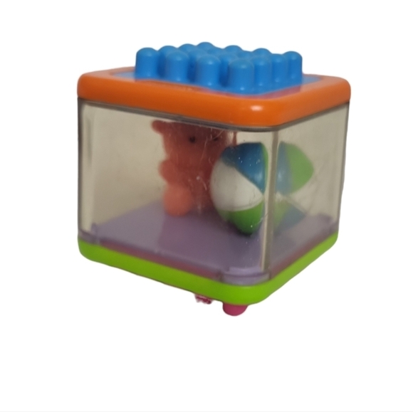 Fisher Price Roll A Rounds Balls Peek a Blocks Sensory Baby Toddler Toy - Picture 1 of 4